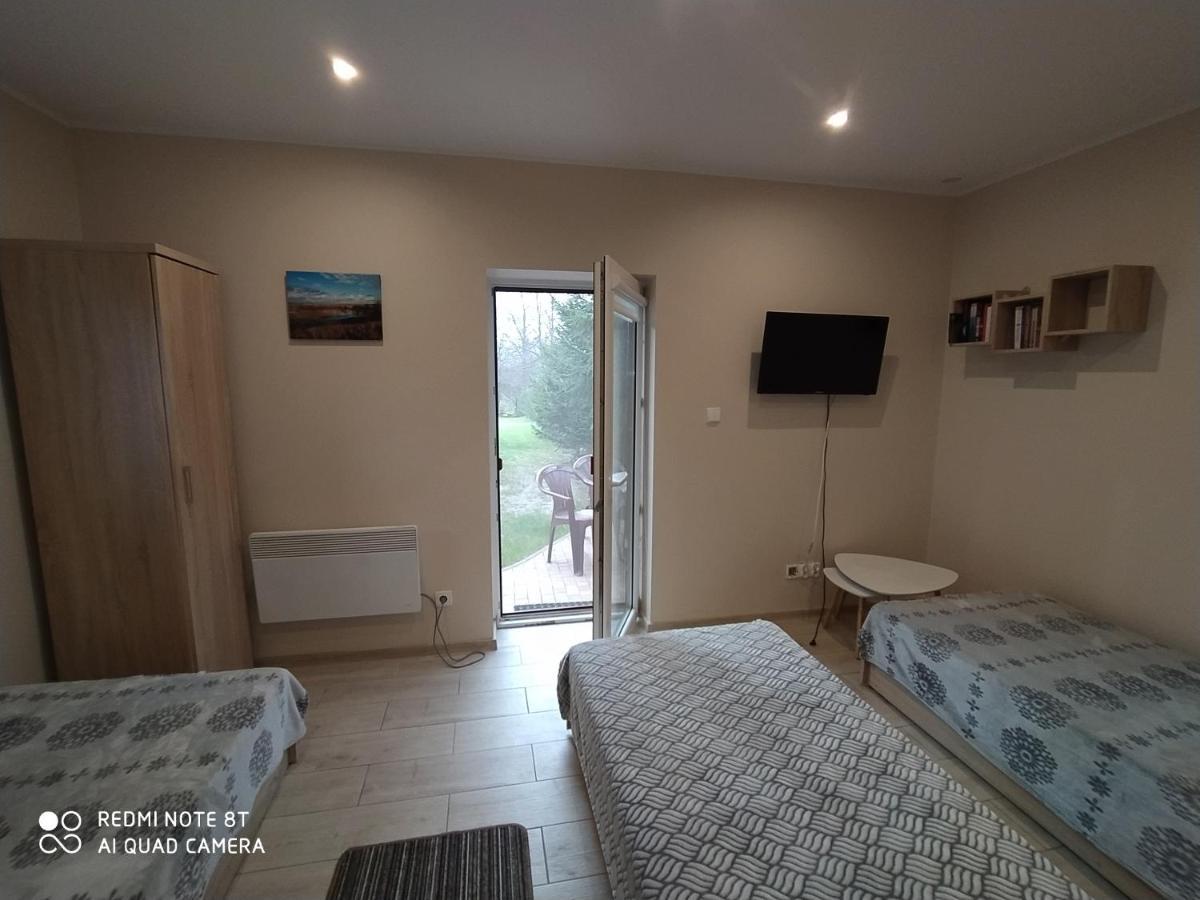 Dolistowka Apartamenty, Pole Namiotowe, Balia Z Jacuzzi, Ogrod Warzywny Dla Gosci, Plac Zabaw Dla Dzieci Goniadz Exterior photo