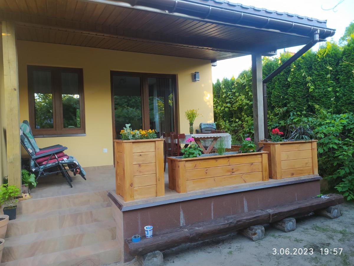 Dolistowka Apartamenty, Pole Namiotowe, Balia Z Jacuzzi, Ogrod Warzywny Dla Gosci, Plac Zabaw Dla Dzieci Goniadz Exterior photo