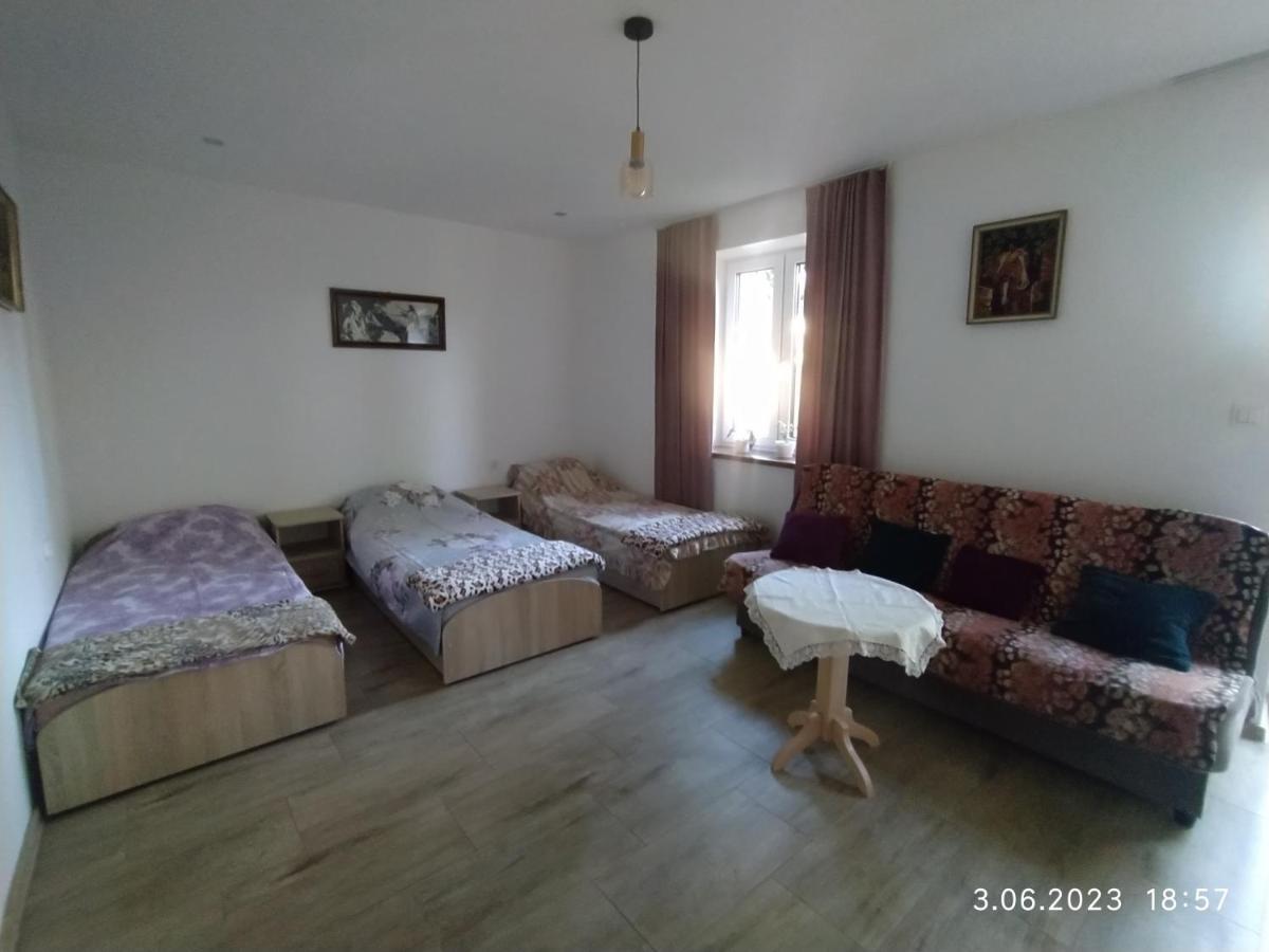 Dolistowka Apartamenty, Pole Namiotowe, Balia Z Jacuzzi, Ogrod Warzywny Dla Gosci, Plac Zabaw Dla Dzieci Goniadz Exterior photo
