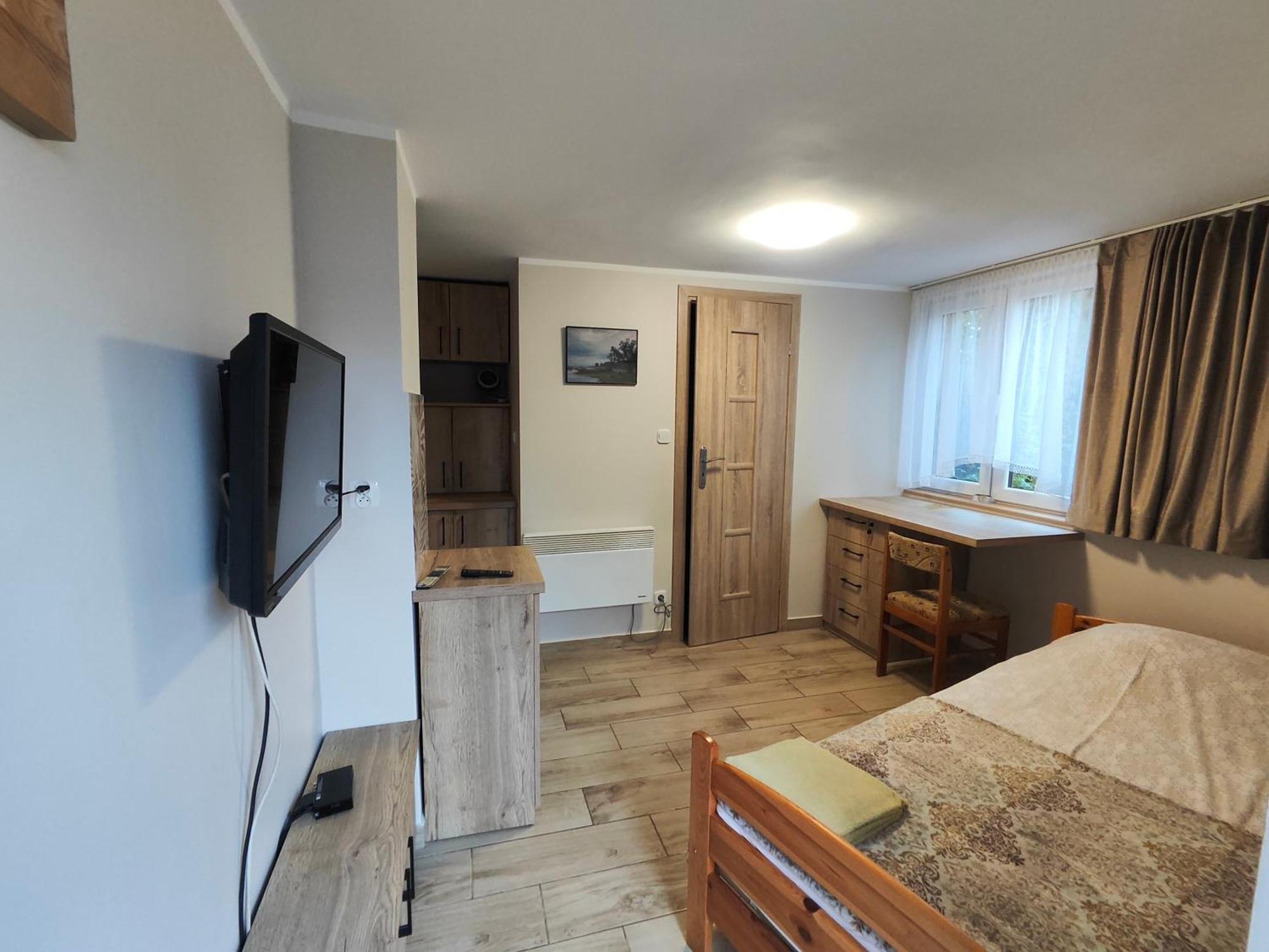 Dolistowka Apartamenty, Pole Namiotowe, Balia Z Jacuzzi, Ogrod Warzywny Dla Gosci, Plac Zabaw Dla Dzieci Goniadz Exterior photo